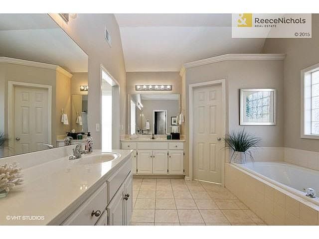 13810 S Hallet Street — photo 14