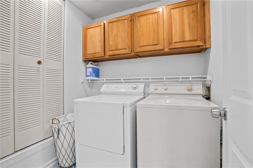 Photo 18 of 25 - 4013 S Crysler Avenue