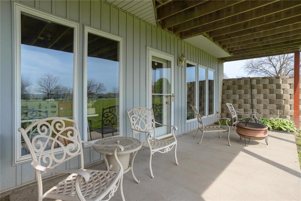 Photo 12 of 25 - 28099 Overbrook Road