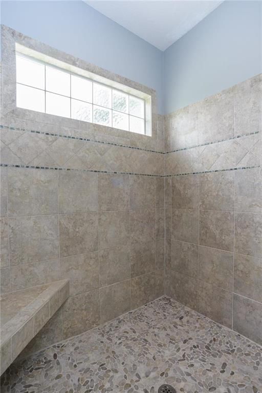 Photo 20 of 25 - 28099 Overbrook Road