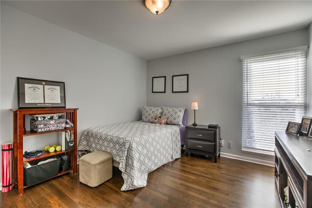 Photo 18 of 23 - 4430 Jarboe  #5 Street