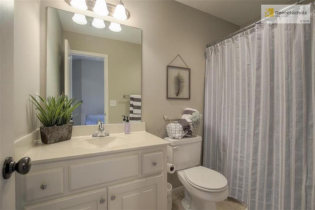 10804 W 163rd Street — photo 22