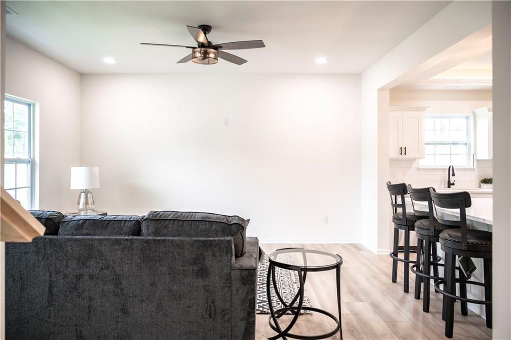 126 S Raum Street — photo 6