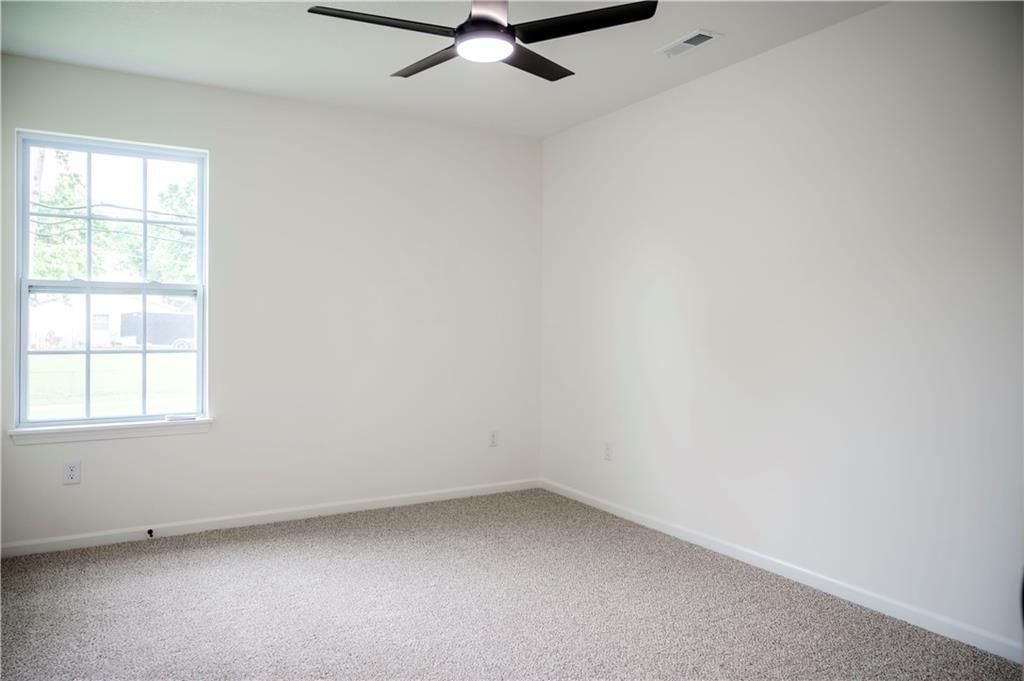 126 S Raum Street — photo 15