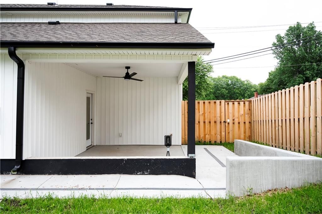 126 S Raum Street — photo 17