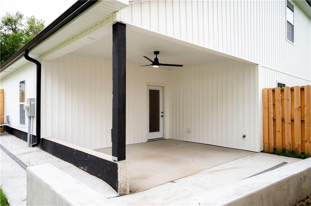 126 S Raum Street — photo 20