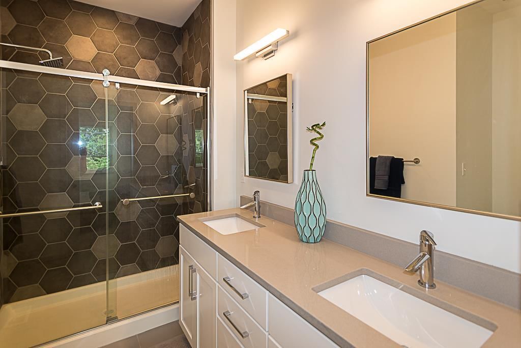 5407 Tracy Avenue — photo 15