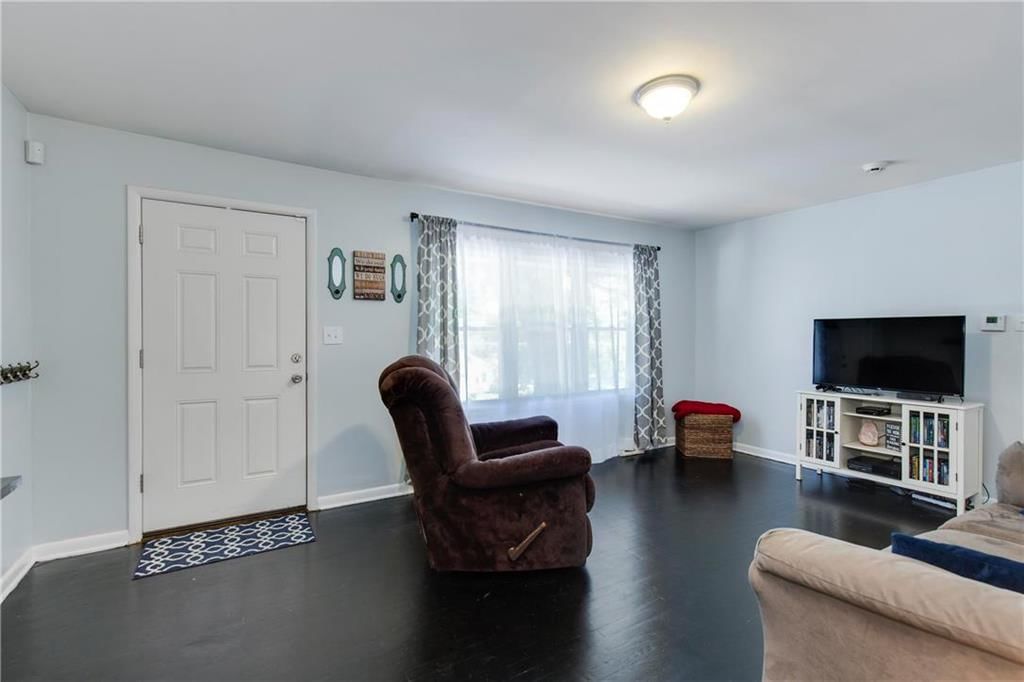 4006 N KANSAS Avenue — photo 4