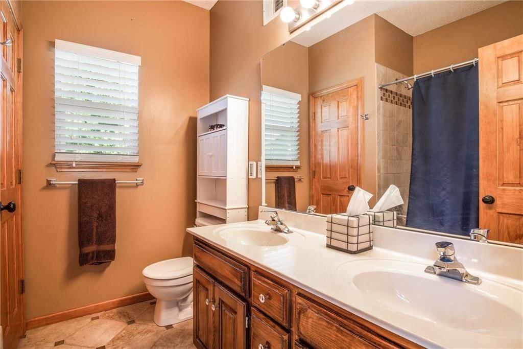22684 S Jackson Street — photo 12