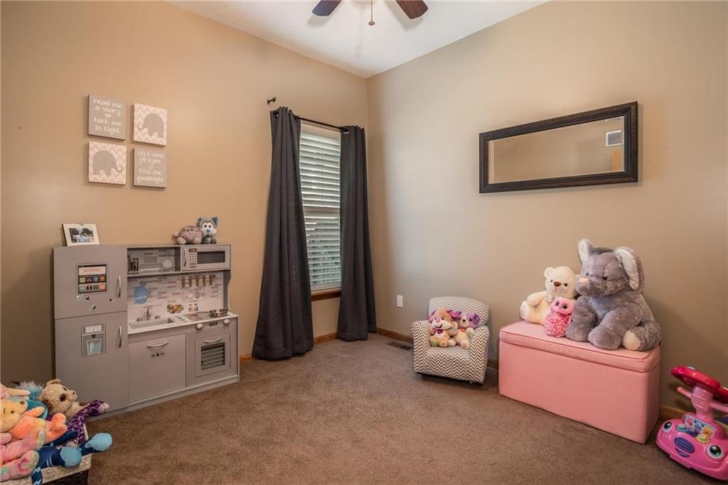22684 S Jackson Street — photo 15