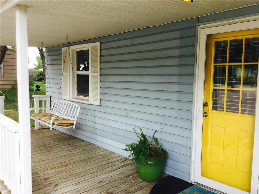 17211 Chestnut Drive — photo 3