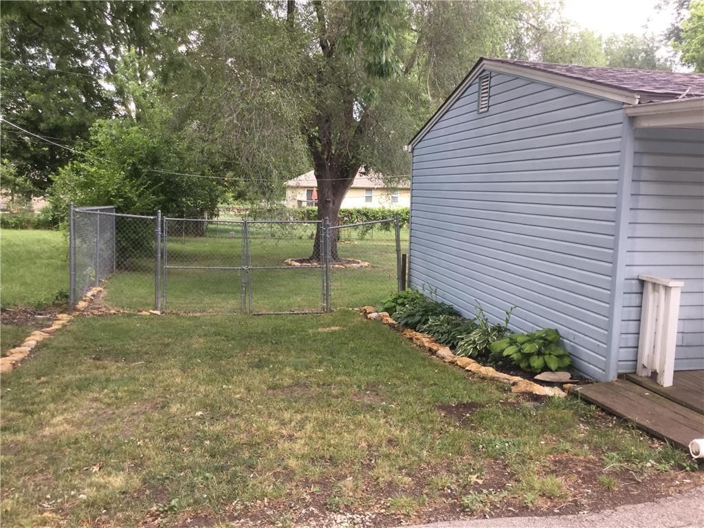 17211 Chestnut Drive — photo 8