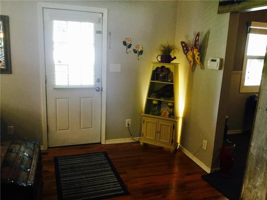 17211 Chestnut Drive — photo 9