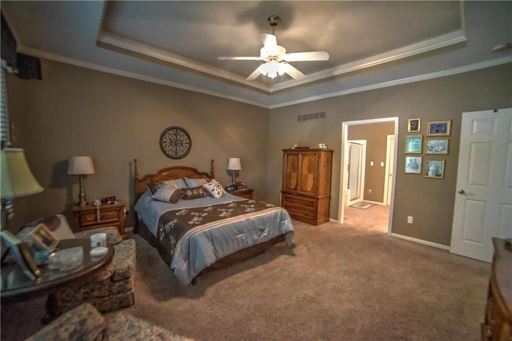 404 NE Wild Rose Lane — photo 11