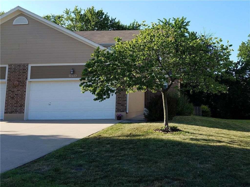 1252 Granada Drive — photo 1