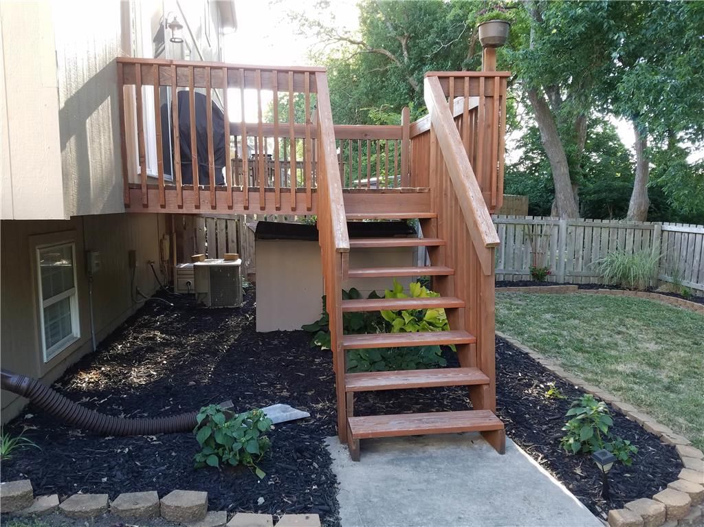 1252 Granada Drive — photo 4