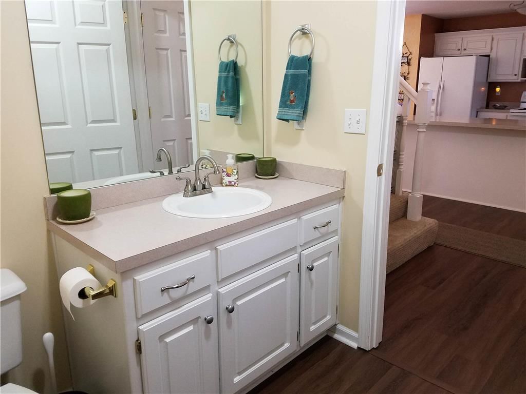 1252 Granada Drive — photo 11
