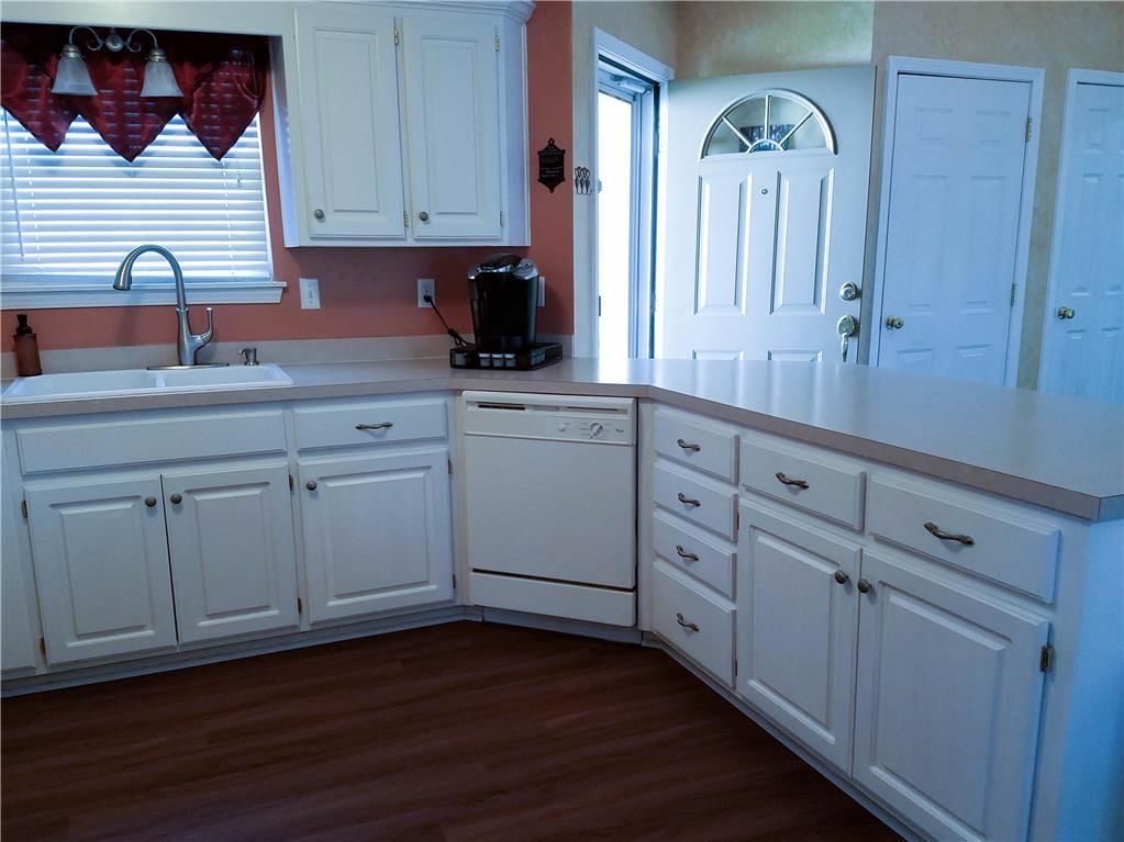 1252 Granada Drive — photo 14