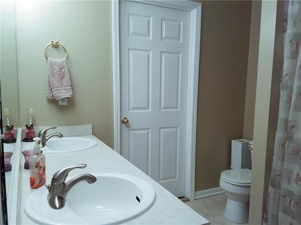 1252 Granada Drive — photo 33