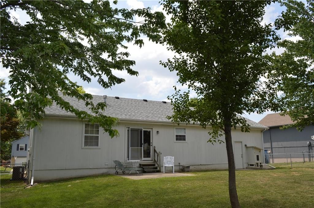 105 Rock Creek Drive — photo 32