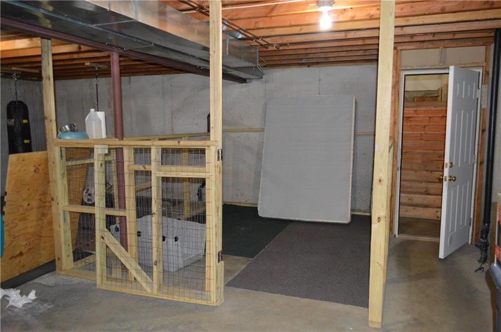 105 Rock Creek Drive — photo 38