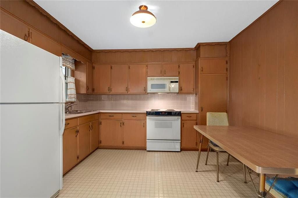 14212 E 39th Terrace — photo 6