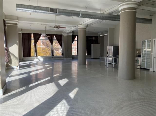 602 Felix Street — photo 21