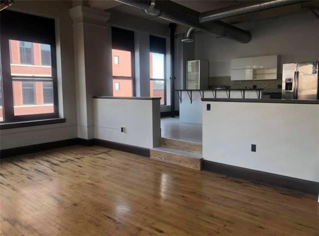 602 Felix Street — photo 27