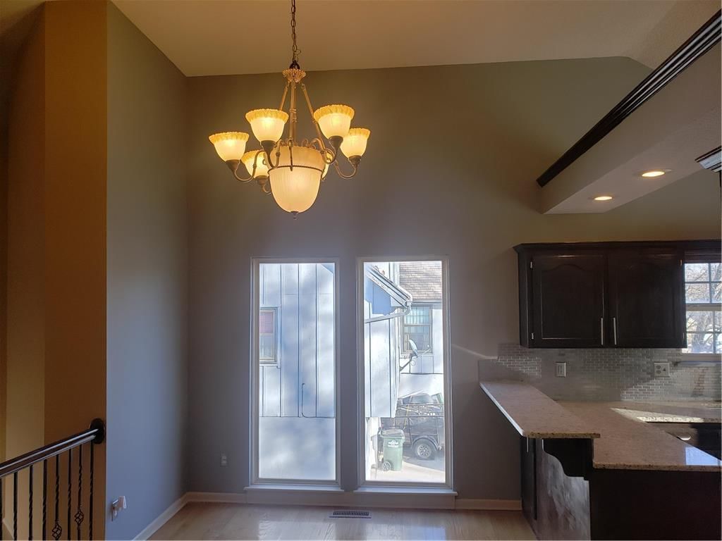 14512 WILSHIRE Circle — photo 11