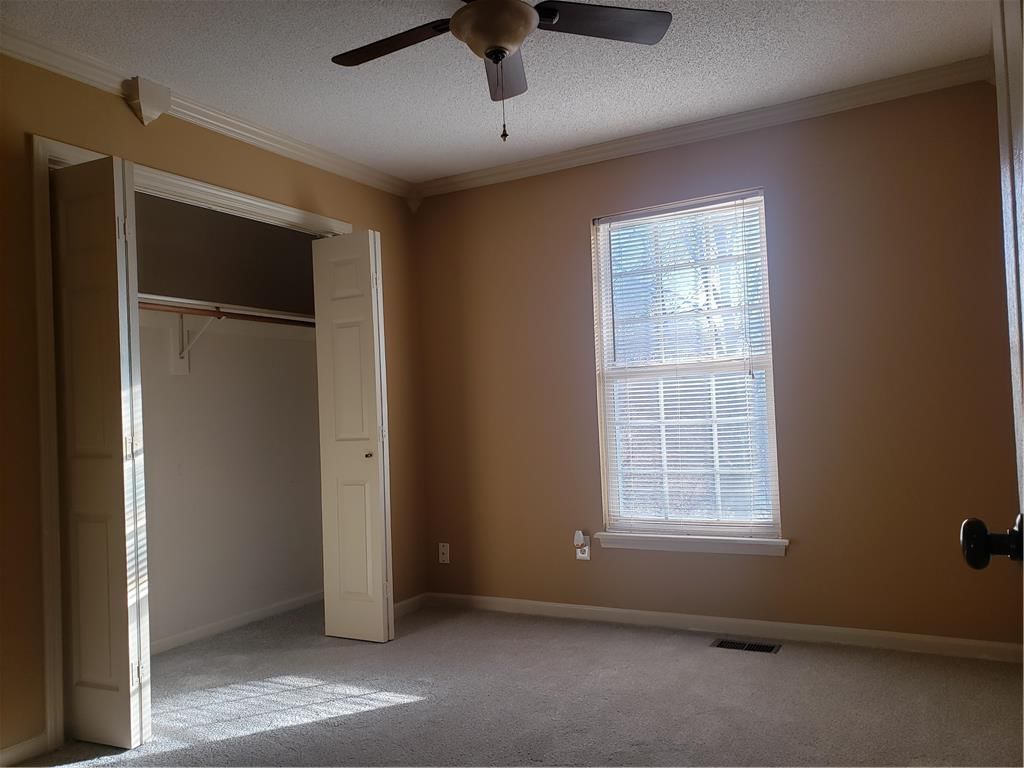 14512 WILSHIRE Circle — photo 18