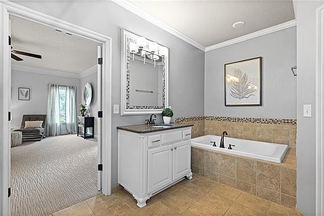 10508 W 163rd Street — photo 26