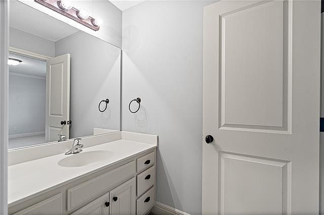 10508 W 163rd Street — photo 34