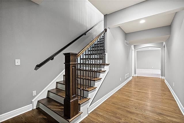 10508 W 163rd Street — photo 38