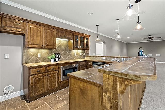 10508 W 163rd Street — photo 44