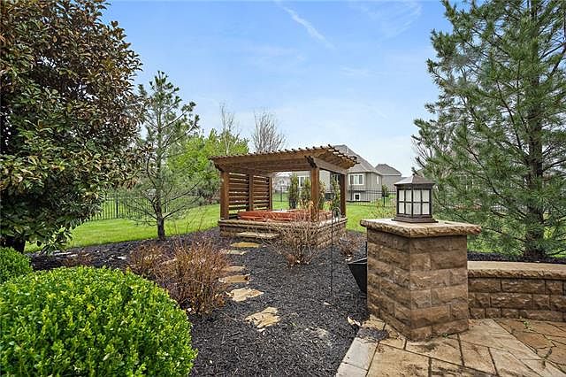 10508 W 163rd Street — photo 52