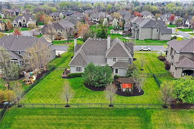 10508 W 163rd Street — photo 57