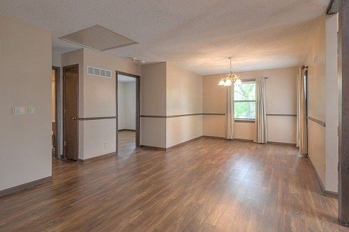 6700 FARLEY Avenue — photo 8