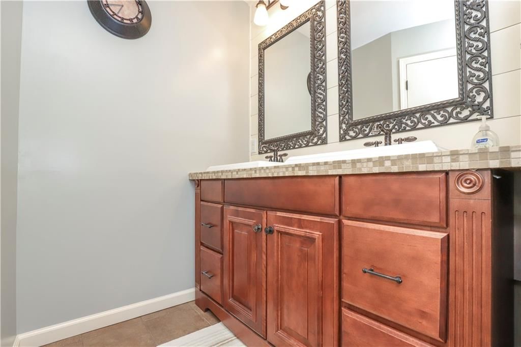 1023 SE 7th Street — photo 22
