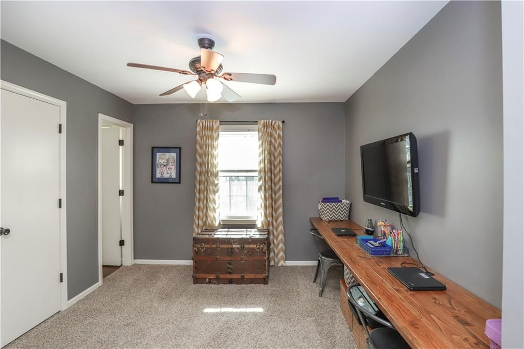 1023 SE 7th Street — photo 34
