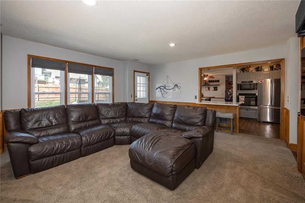 11632 S Penrose Street S — photo 14