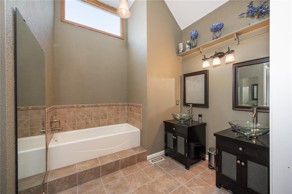 11632 S Penrose Street S — photo 24