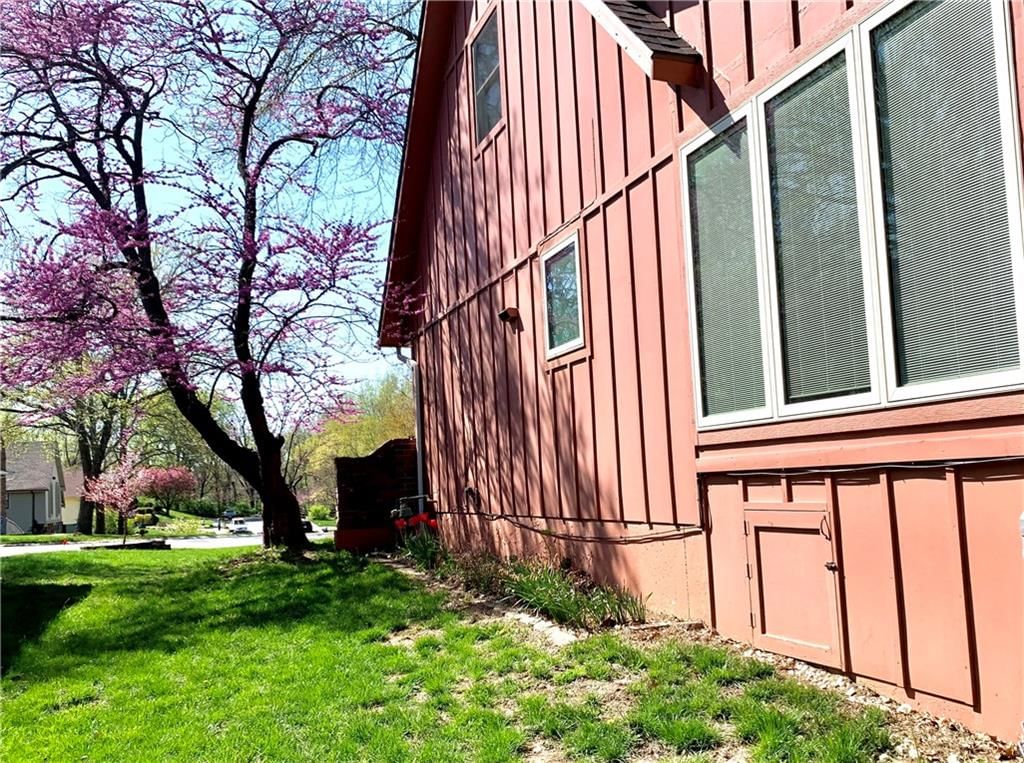 7317 N Bellefontaine Avenue — photo 5