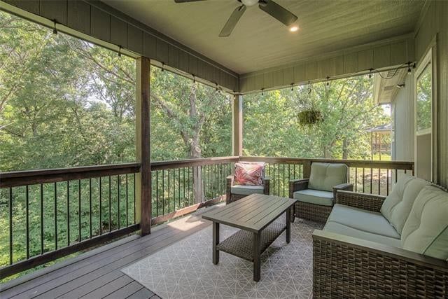 816 Foxglove Lane — photo 18