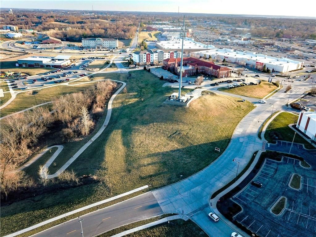 5421 N Pointe (Lot 2B) Road — photo 4