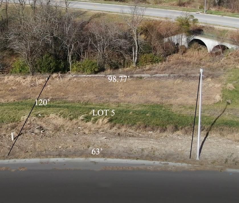 1400 Larkspur Place — photo 3