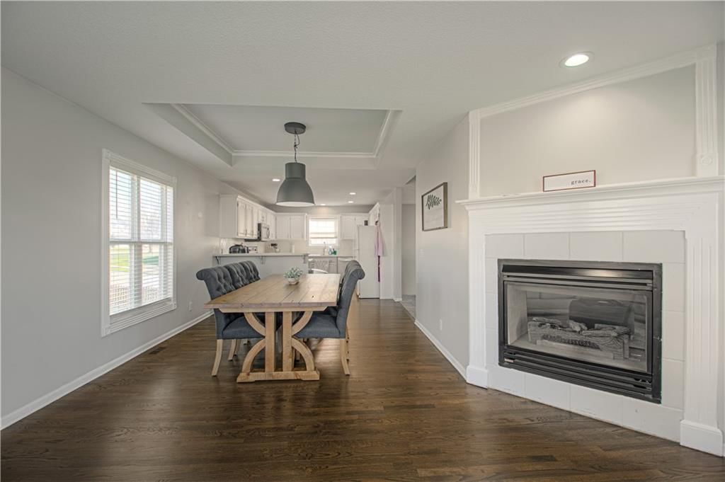 Photo 12 of 34 - 1356 Brown Street