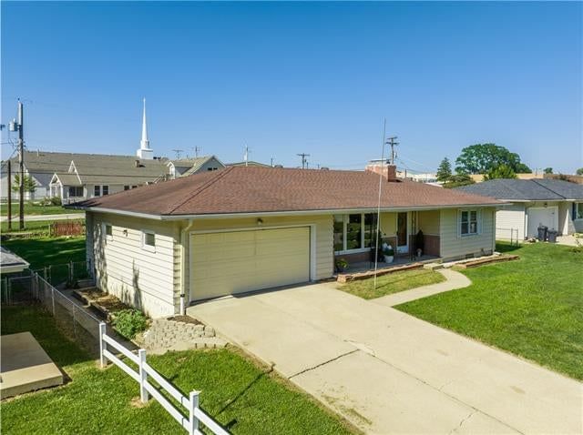 3401 Linda Lane — photo 4
