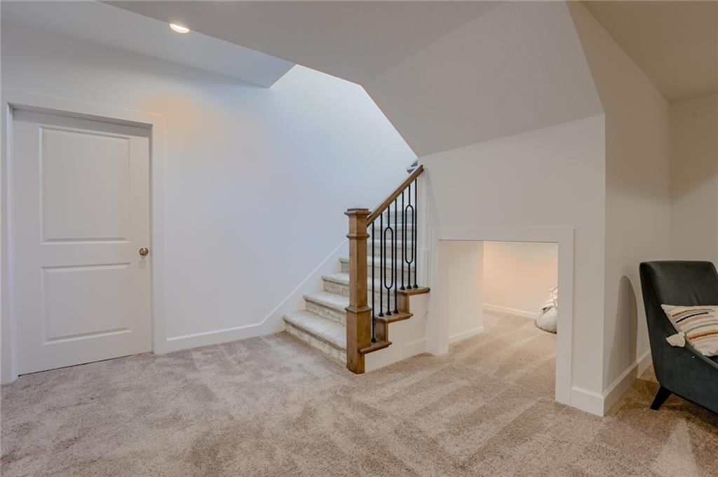 2436 W 180th Street — photo 40