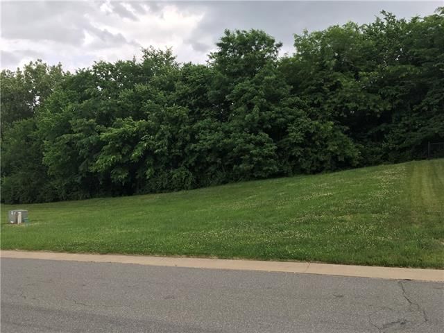 905 S 17th Street — photo 2