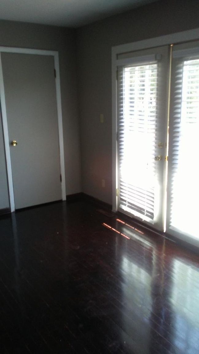 4909 Roe Lane — photo 12